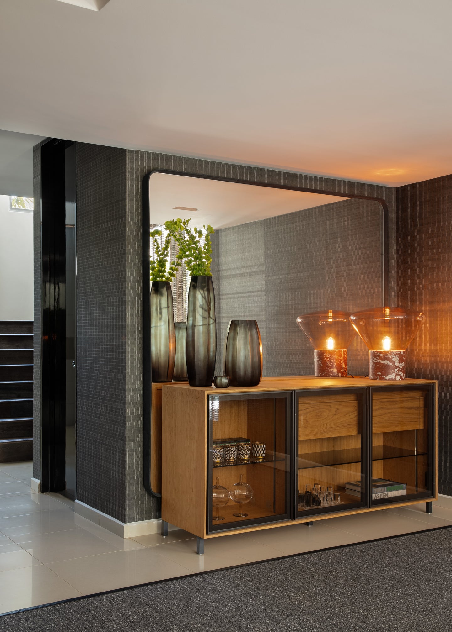 MONTEHIEDRA gallery image