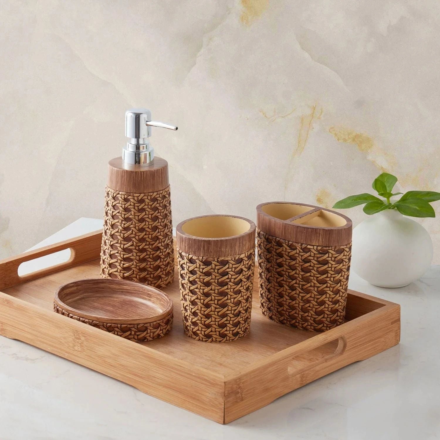 BATHROOM ACCESSORIES