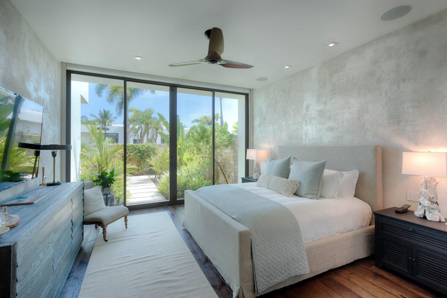 CARIBBEAN RESORT gallery image